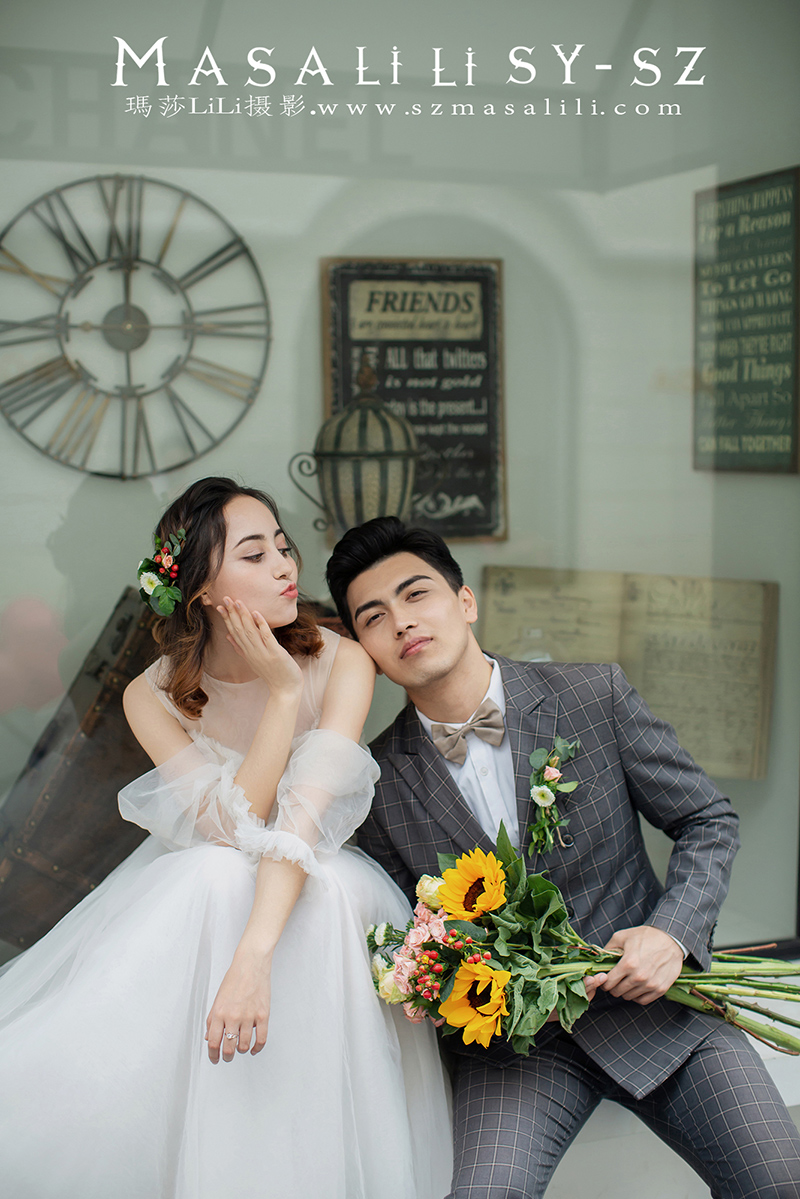 买先生夫妇幸福浪漫婚纱照                      深圳玫瑰小镇摄影基地瑪莎莉莉婚纱摄影工作室玛莎莉莉出品 