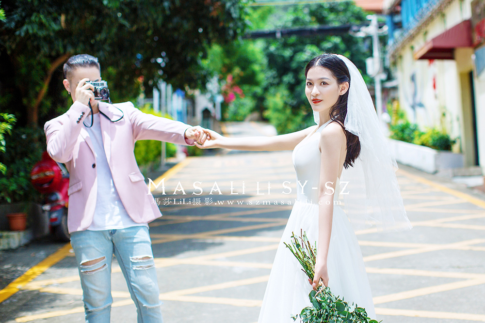 杨先生&小玉夫妇街拍小清新婚纱照                        深圳婚纱摄影工作室玛莎莉莉摄影出品