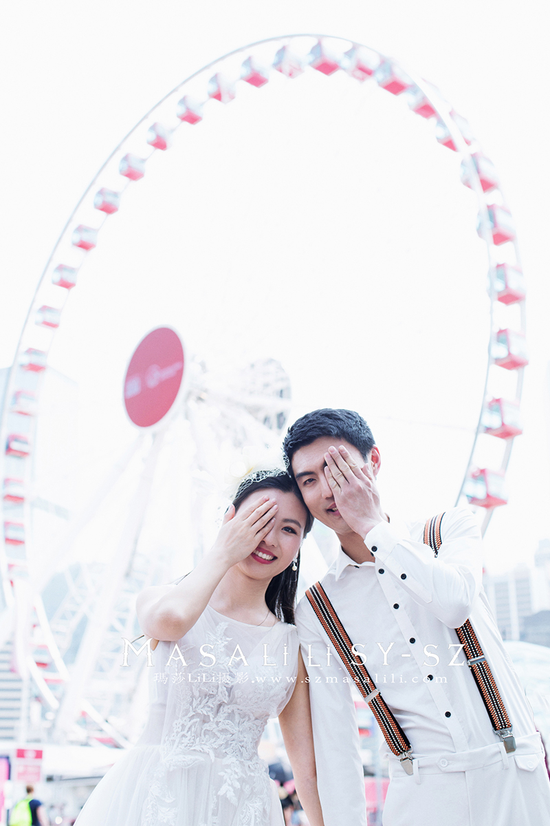 凌先生夫妇 幸福浪漫香港旅拍婚纱照             拍摄场景香港石澳海景维多利亚港夜景婚纱照瑪莎莉莉出品