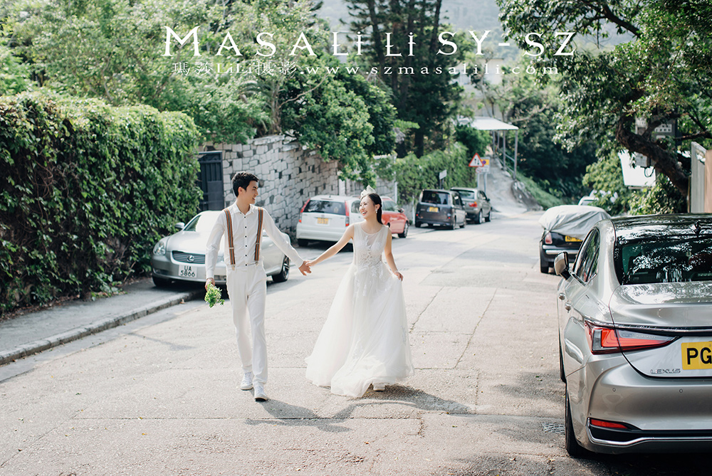凌先生夫妇 幸福浪漫香港旅拍婚纱照             拍摄场景香港石澳海景维多利亚港夜景婚纱照瑪莎莉莉出品