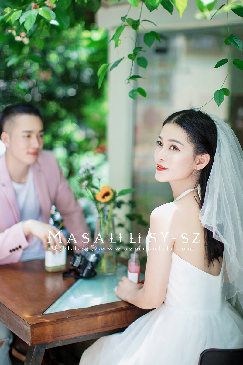 杨先生&小玉夫妇街拍小清新婚纱照                        深圳婚纱摄影工作室玛莎莉莉摄影出品