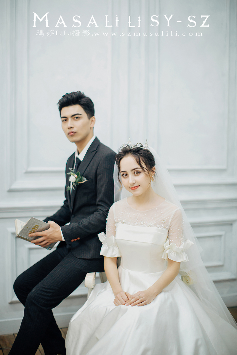 买先生夫妇幸福浪漫婚纱照                      深圳玫瑰小镇摄影基地瑪莎莉莉婚纱摄影工作室玛莎莉莉出品 
