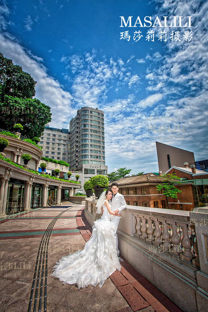 刘先生&顾小姐夫妇香港维多利亚港婚纱照                                                                                                                          深圳婚纱摄影玛莎LiLi出品