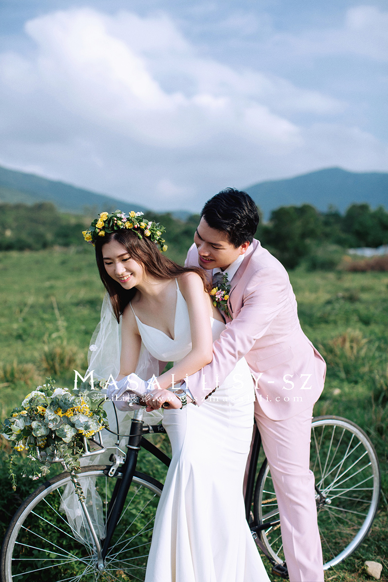 曾先生&郑小姐夫妇青青牧场旅拍婚纱照                        深圳婚纱摄影摄影工作室玛莎莉莉摄影出品