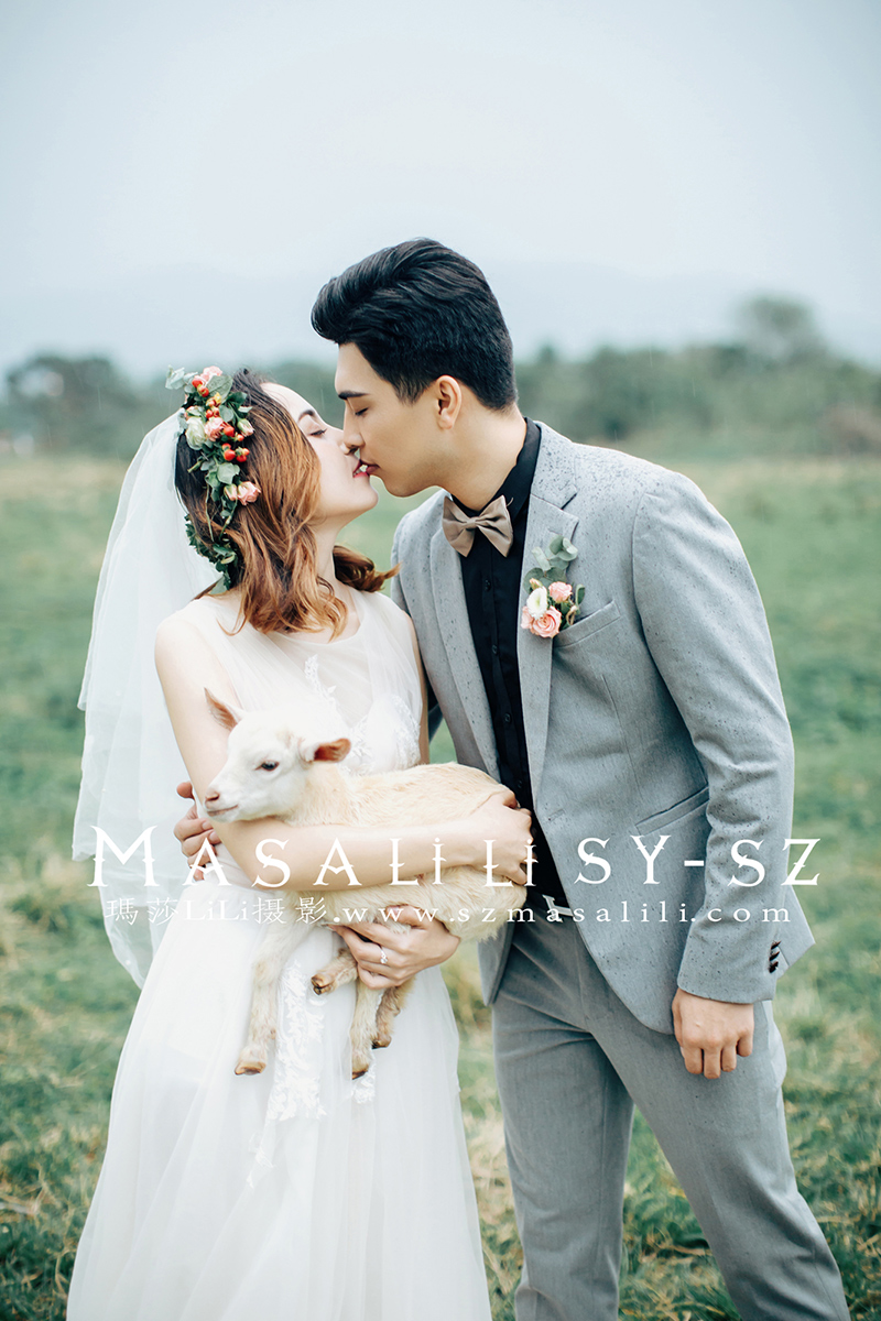 买先生夫妇青青牧场旅拍小清新婚纱照                      深圳婚纱摄影工作室玛莎莉莉出品 