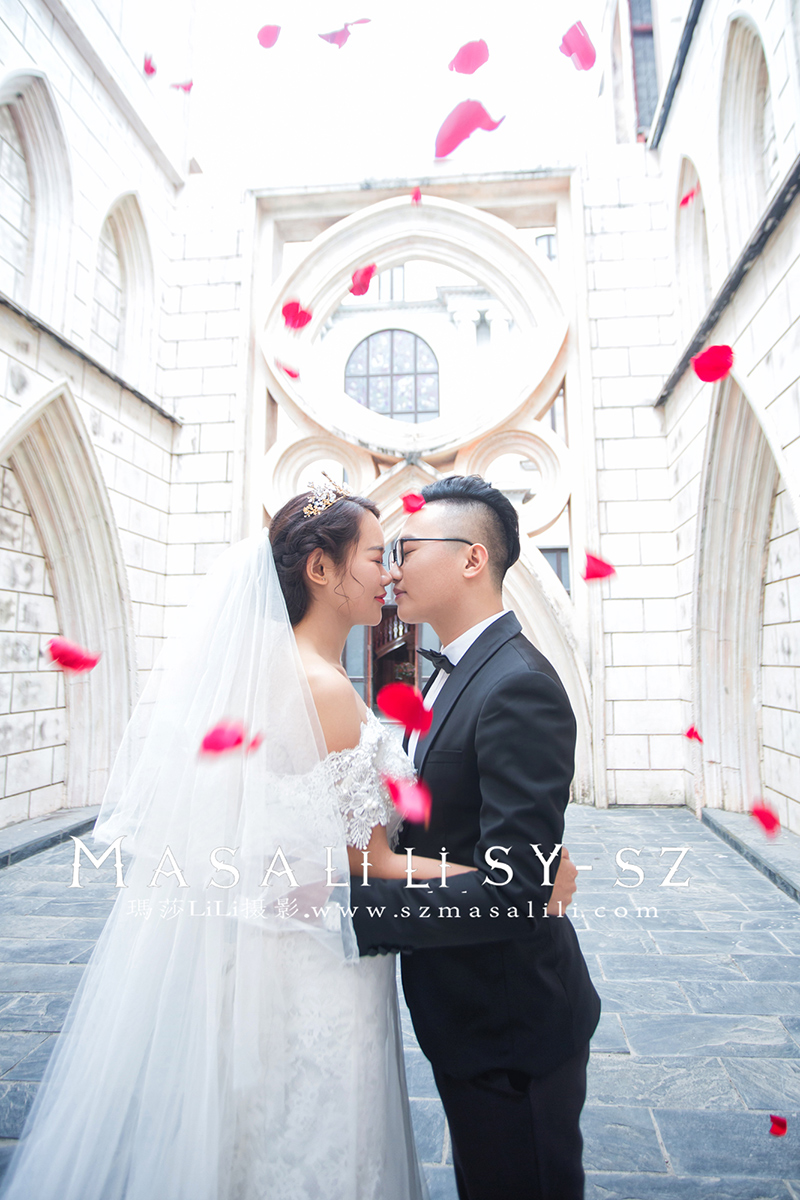 刘先生&刘小姐夫妇浪漫婚纱照欧式城堡建筑海景婚纱照深圳婚纱摄影玛莎lili出品