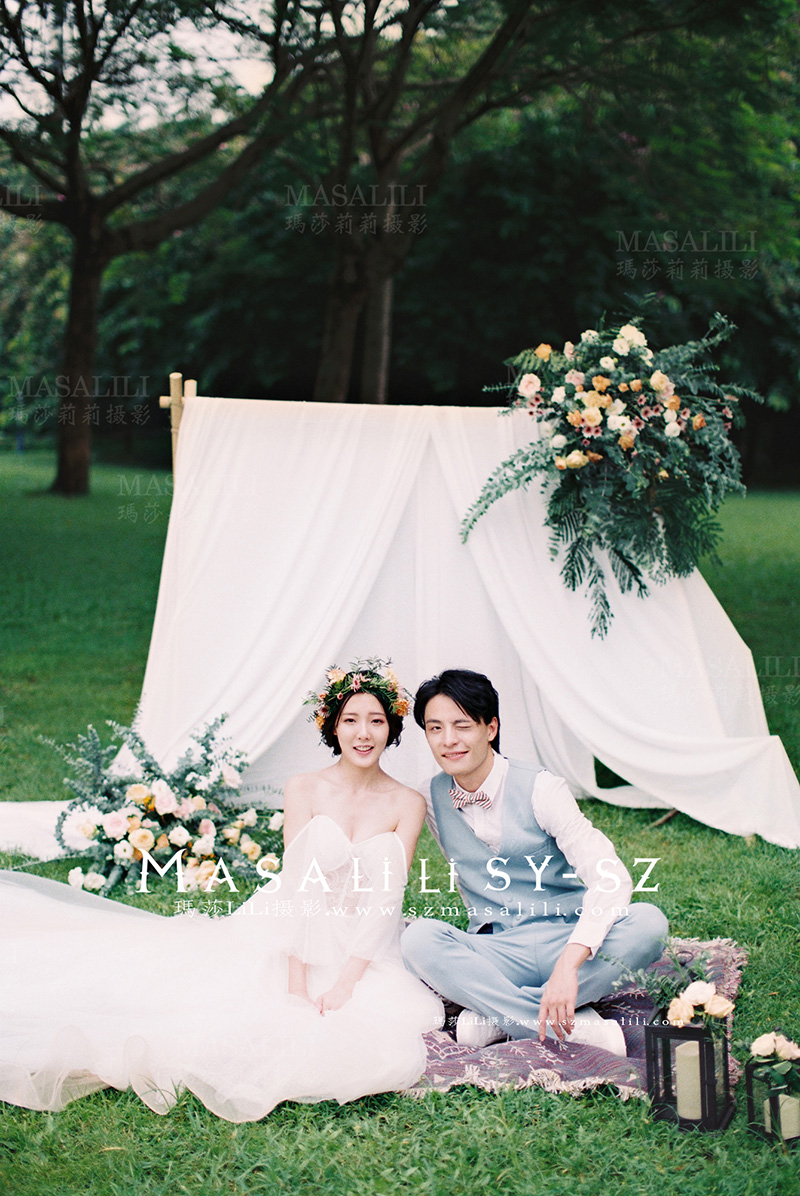 陈先生&刘小姐夫妇电影胶片婚纱照                               菲林婚纱摄影创意婚纱照