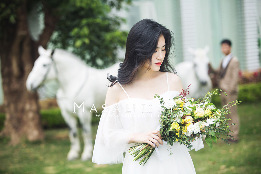 何先生&黄小姐夫妇幸福婚纱照旅拍马场森系婚纱照深圳婚纱摄影瑪莎lili出品