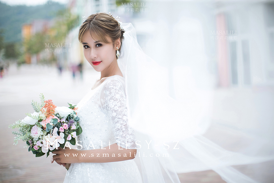 江小姐&李先生夫妇                                  欧式简约婚纱照