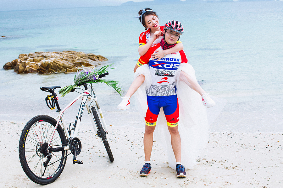 陈先生&费小姐夫妇浪漫海景婚纱照                                          深圳婚纱摄影工作室玛莎莉莉出品
