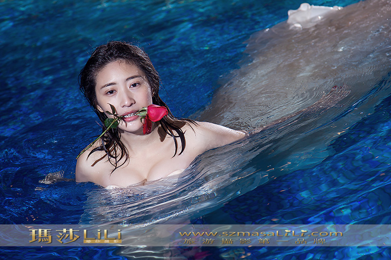 侯生张小姐 西冲马场 水下婚纱照 
