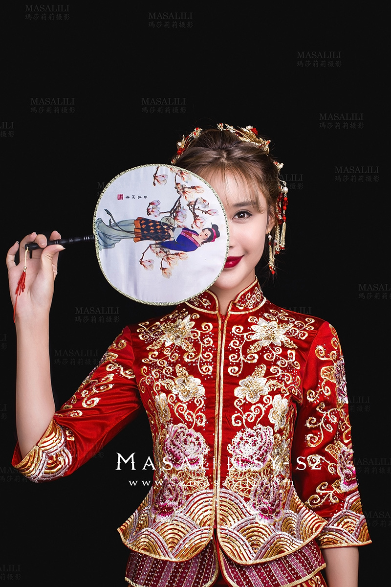 江小姐&李先生夫妇                                       内景婚纱照