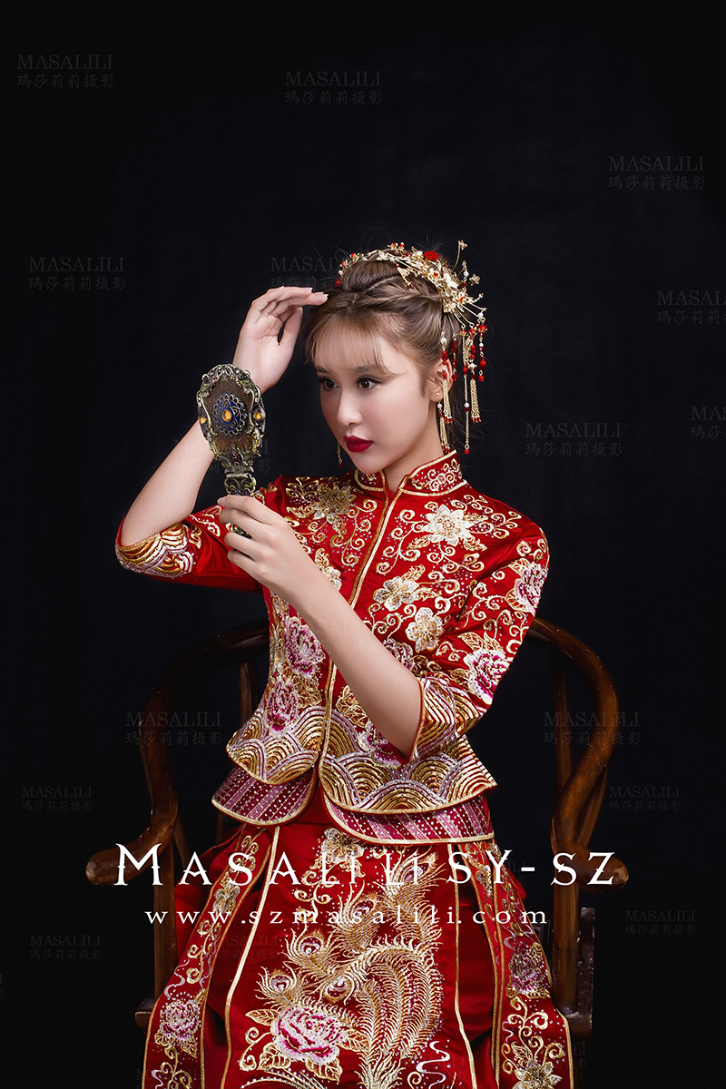 江小姐&李先生夫妇                                       内景婚纱照