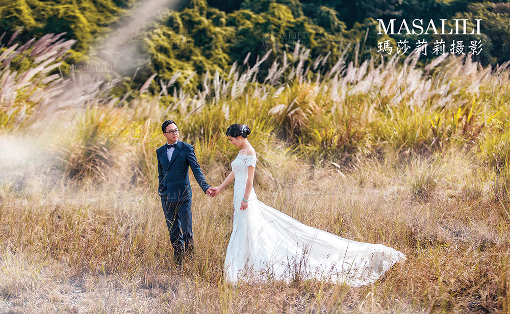 罗先生&李小姐夫妇幸福浪漫婚纱照深圳最美芦苇婚纱照