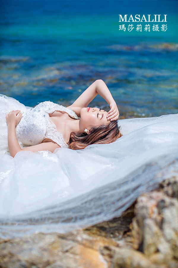 刘先生 &刘小姐夫妇 鱼美人海滩婚纱照天涯海角系列