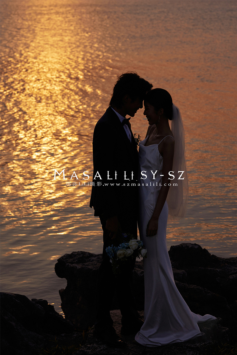 秦先生&范小姐夫妇深圳海景夕阳婚纱照