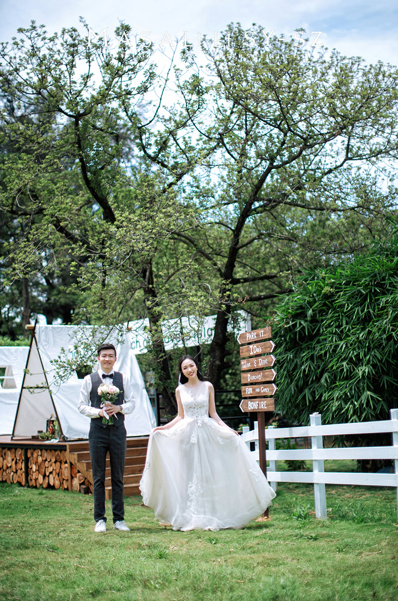 林先生&李小姐夫妇深圳牧场羊驼北欧教堂婚纱照