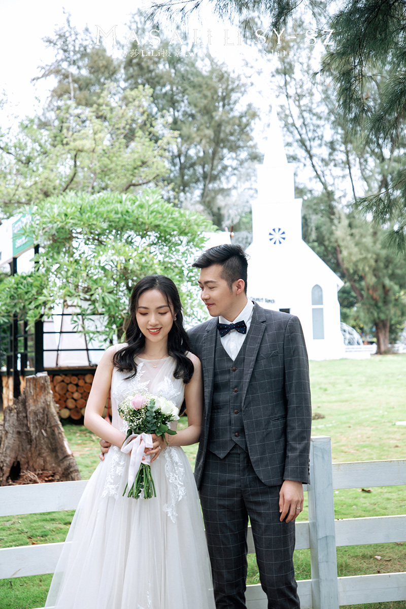 林先生&李小姐夫妇深圳牧场羊驼北欧教堂婚纱照