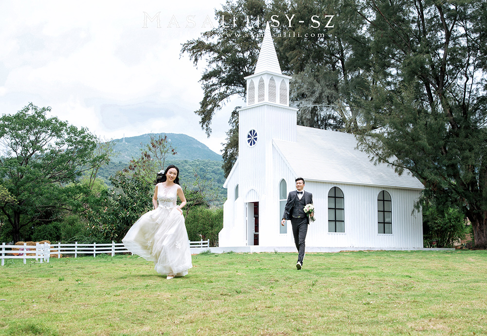 林先生&李小姐夫妇深圳牧场羊驼北欧教堂婚纱照