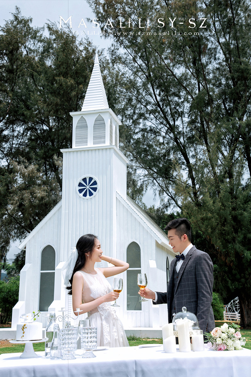 林先生&李小姐夫妇深圳牧场羊驼北欧教堂婚纱照