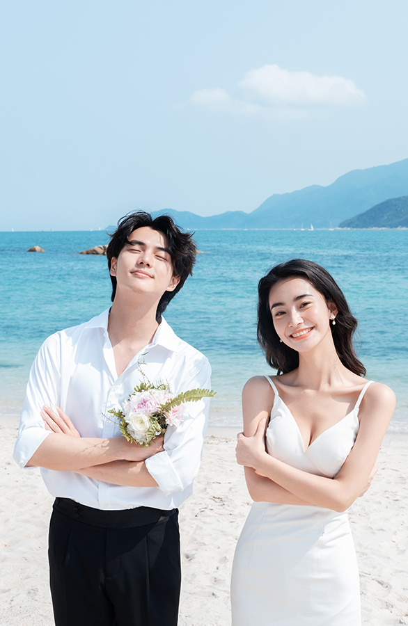 网红民宿旅拍风婚纱照                                深圳婚纱摄影