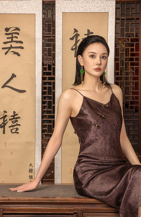 美人喜      深圳服装摄影